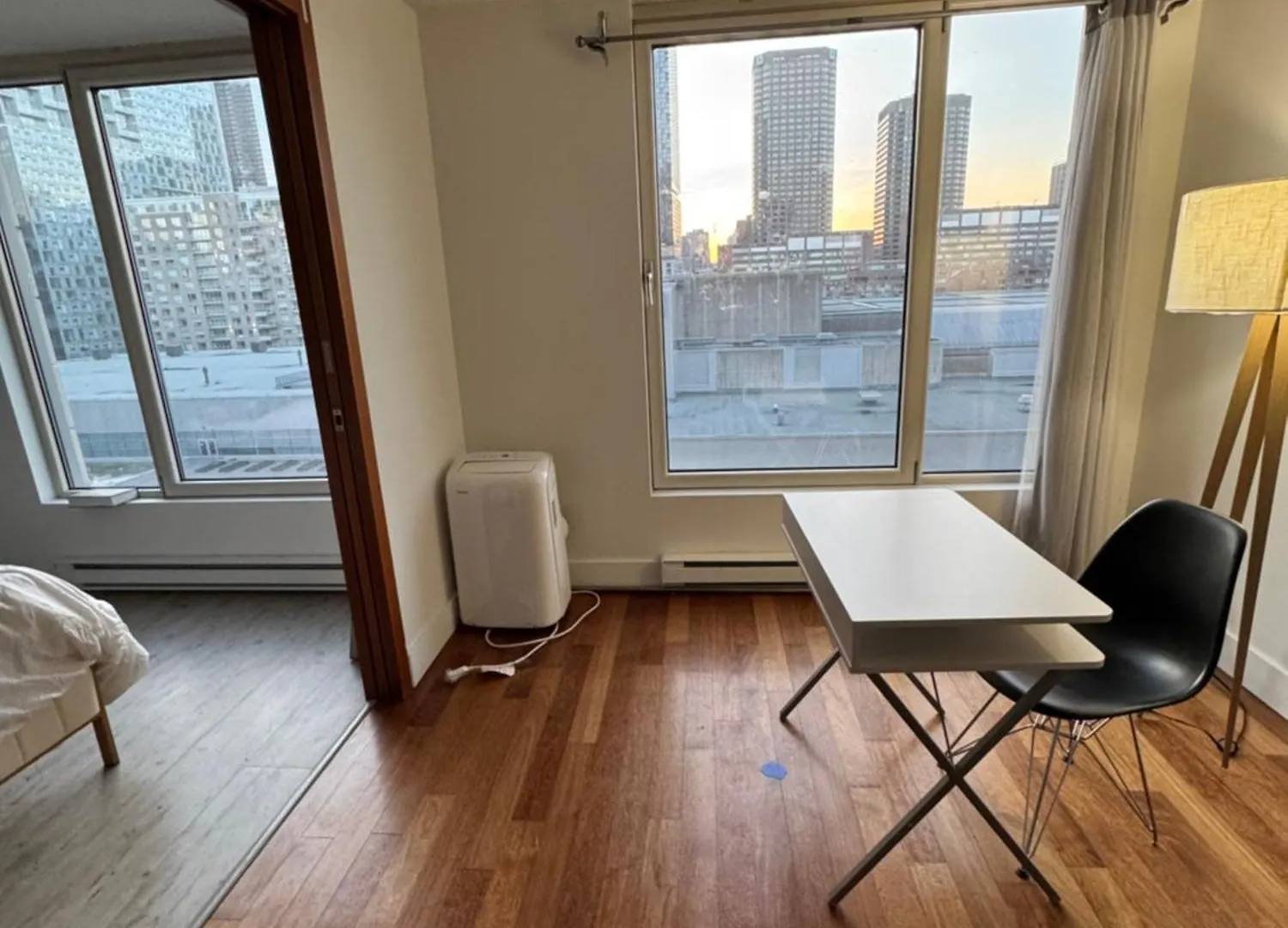 Cozy 1 bedroom in the heart of Old Port Montreal